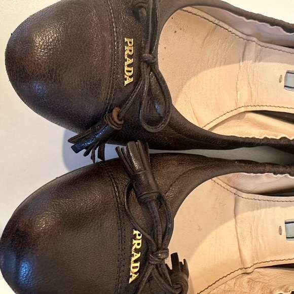 Prada flats - Picture 3 of 5